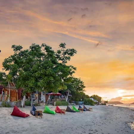 Santen Beach Bungalows Ped ภายนอก รูปภาพ