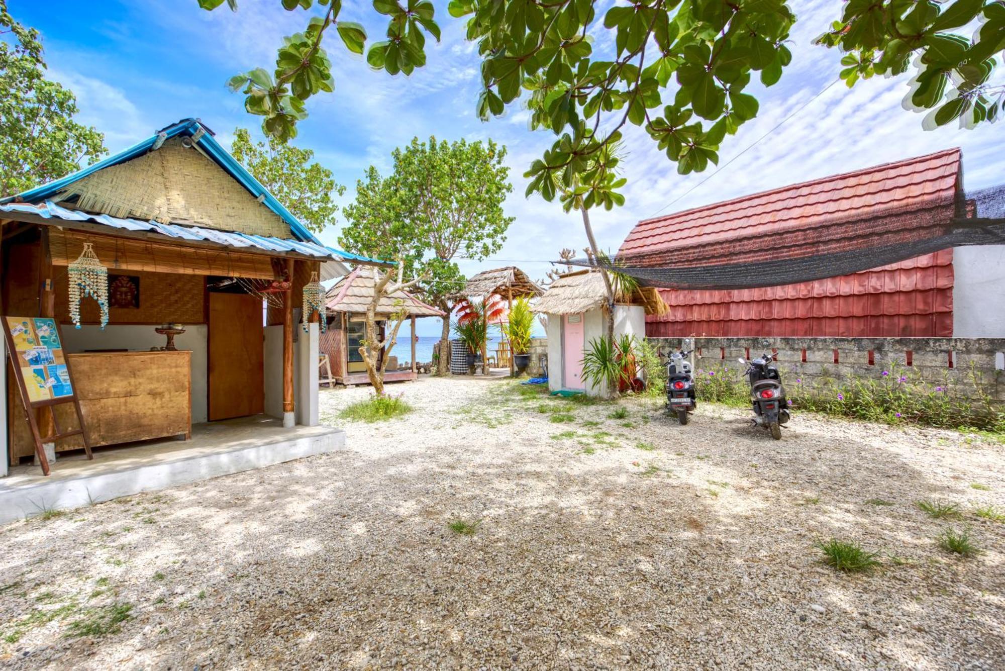 Santen Beach Bungalows Ped ภายนอก รูปภาพ