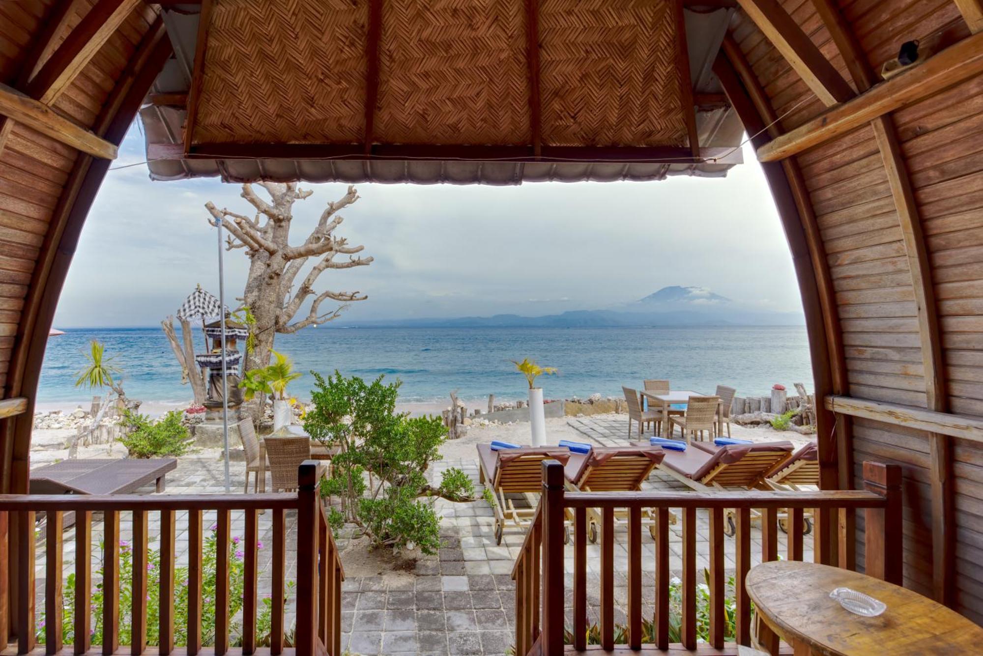 Santen Beach Bungalows Ped ภายนอก รูปภาพ