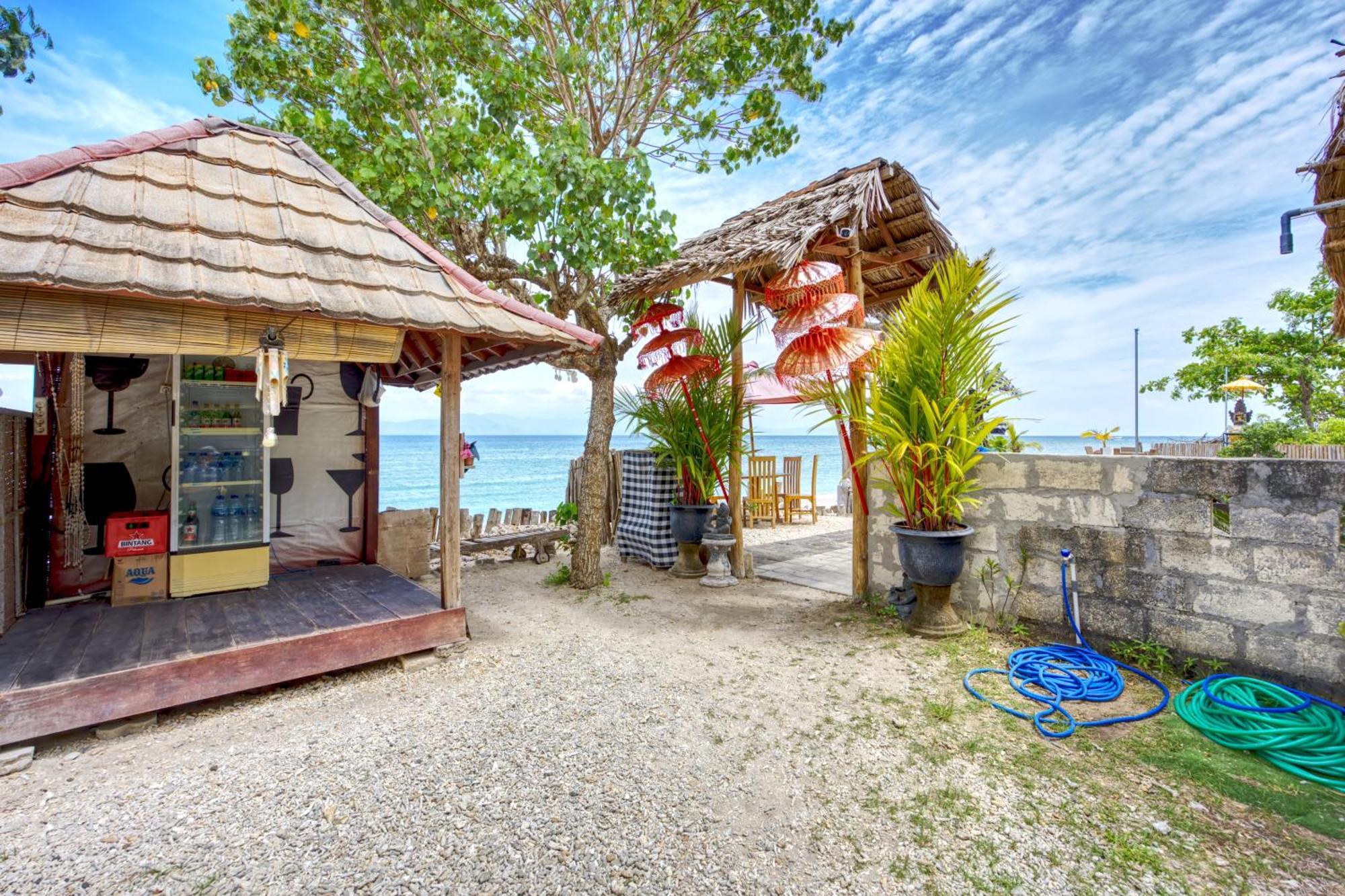 Santen Beach Bungalows Ped ภายนอก รูปภาพ