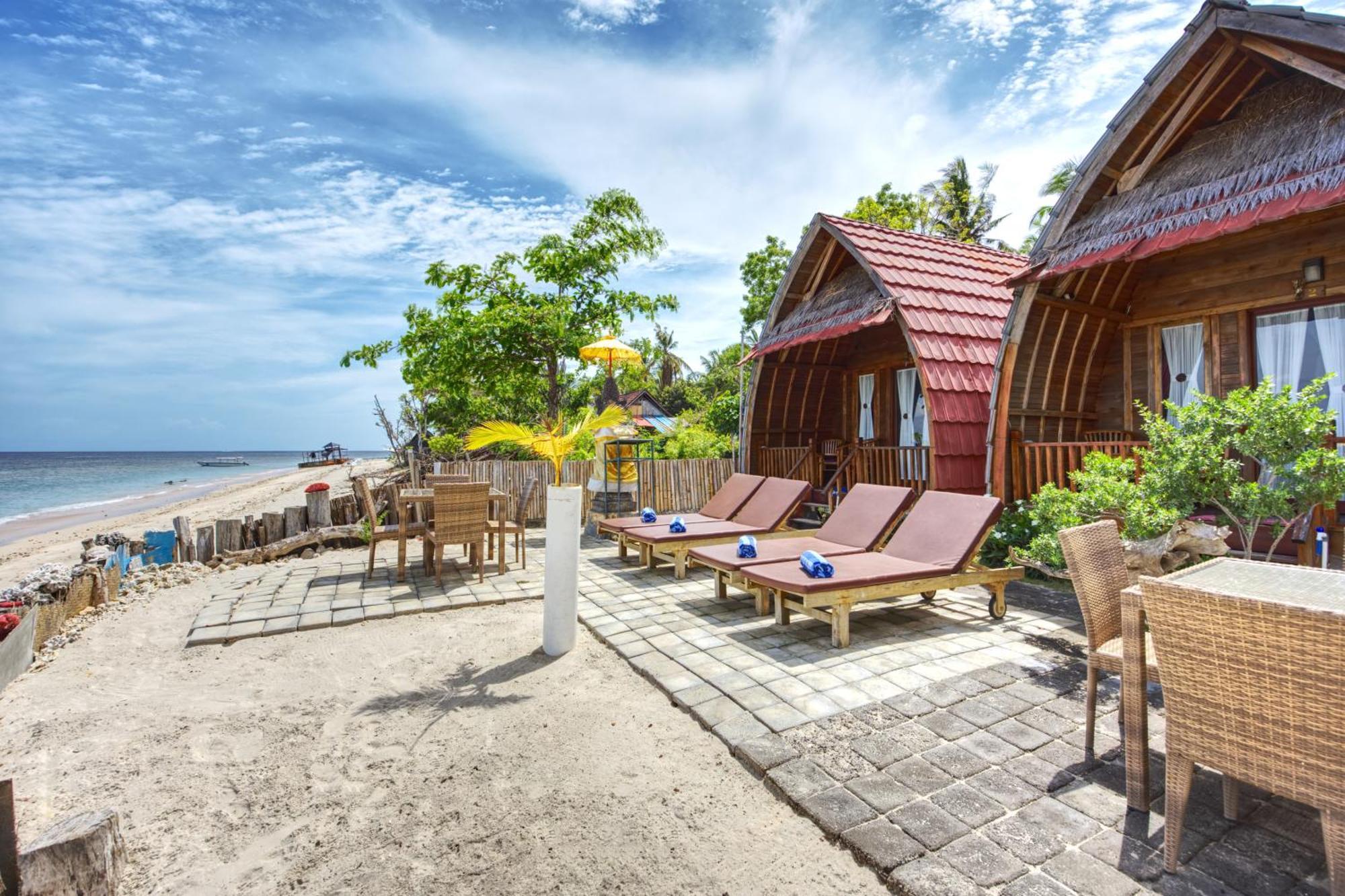 Santen Beach Bungalows Ped ภายนอก รูปภาพ